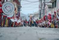 Guaranda tuvo un desfile cívico en sus 204 años de independencia. 