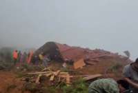 Se ha activado un albergue temporal y continúan las labores de rescate.