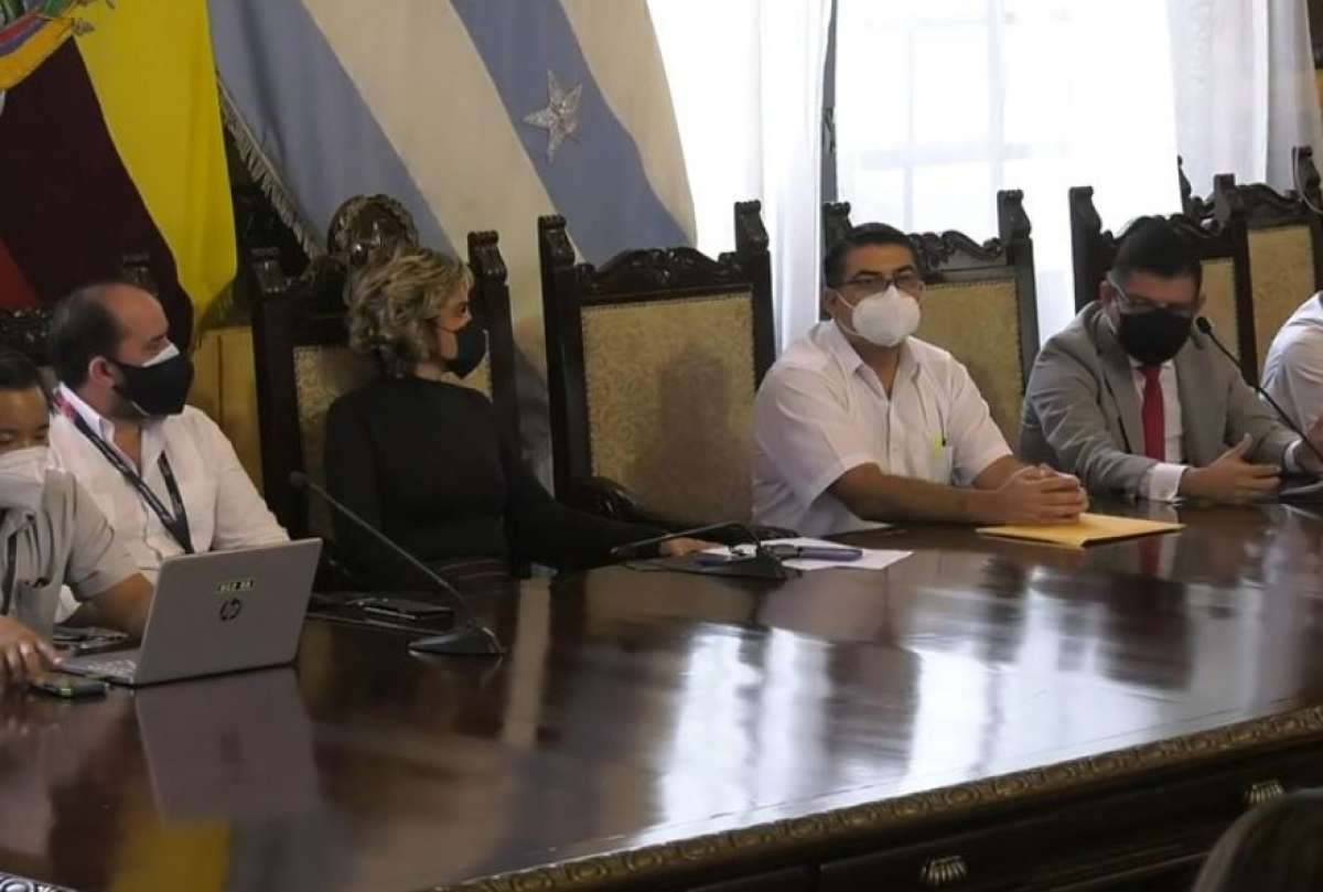 Guayaquil acoge medidas para controlar contagios