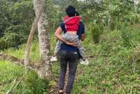 La Policía Nacional informó que un niño secuestrado en Quito fue rescatado en El Carmen, Manabí. 