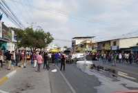 Avioneta habría caído en plena avenida en la ciudad la Libertad en Santa Elena