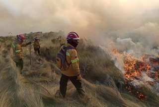 Según datos de la Secretaría Nacional de Gestión de Riesgos, en Ecuador hay cinco incendios. De ellos, tres están controlados. 