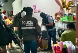 La Fiscalía y la Policía realizaron un allanamiento en Esmeraldas. 