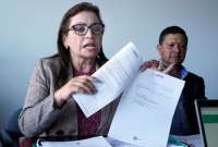 La secretaria nacional del Sindicato de Trabajadores del IESS, Rosa Argudo, presentó una denuncia contra directivos del IESS y el Hospital José Carrasco.