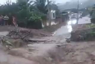 Se reportaron lluvias en varios sectores de Manabí, la madrugada de este viernes, 9 de febrero.