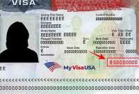 La visa H-1B es concedida a profesionales y especialistas con título universitario.