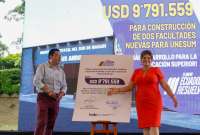 Entrega de Recursos para Manabí: Inversión en desarrollo y servicios básicos.