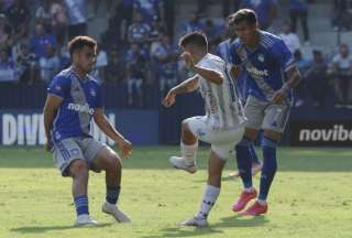 Delfín ahonda la crisis de Emelec al sacarle tres puntos en su casa