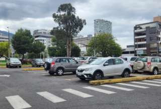 Los trabajos en tres estacionamientos de La Carolina iniciaron este miércoles, señala el Municipio de Quito. 