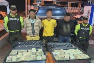 En Napo, tres presuntos integrantes de “Los R” fueron detenidos con USD 751.000 en su poder. Un juez dictó prisión preventiva.