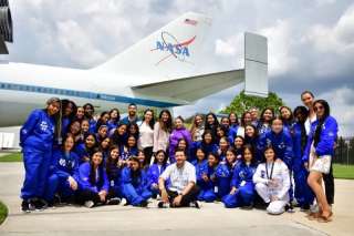 “She is” convocó a niñas de Colombia, Perú y Ecuador para que participen en el proyecto de la NASA.