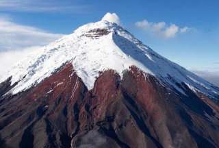 El Ministerio del Ambiente activa protocolo de respuesta ante la emergencia.