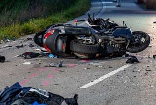 Las autoridades también informaron que capturaron al conductor del camión que huyó del lugar. 