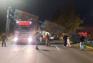 Uno de los choques se produjo en la avenida Simón Bolívar, a la altura de la Lucha de Los Pobres.