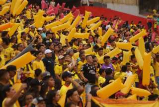 Hinchada de Barcelona sí estará en la final de vuelta ante Aucas