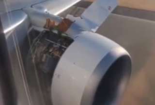 Se desprendieron partes de un avión en pleno vuelo