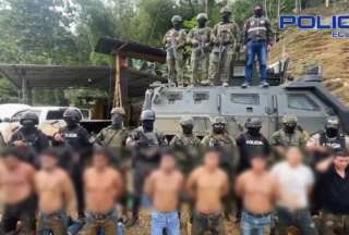 La Policía Nacional detuvo a once personas en medio de un enfrentamiento armado en Azuay. Estas personas están vinculadas a la minería ilegal en esa provincia. 
