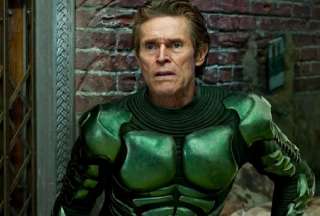 Tiktoker se asombra al entrevistar al reconocido actor Willem Dafoe desconociendo su identidad