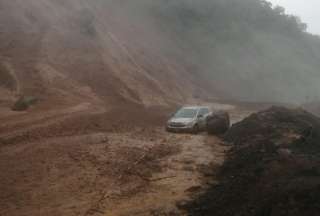 La temporada invernal causó un deslizamiento en el Km. 90