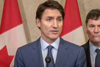 El primer ministro de Canadá, Justin Trudeau, señaló que planea denunciar a Estados Unidos tras la imposición de aranceles.