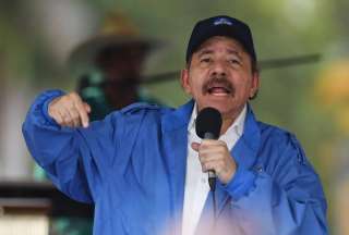 El gobierno de Nicaragua, dirigido por Daniel Ortega, clausuró la emisora Radio María y 12 organizaciones no gubernamentales, por  incumplimientos legales como la falta de reportes financieros y juntas directivas vencidas. 