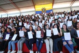 El Gobierno Nacional entregará en total 100.000 becas de distintos programas. 